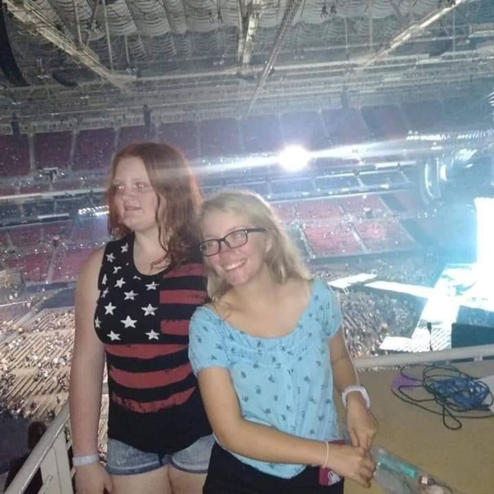 Meet your Posher, Mikayla